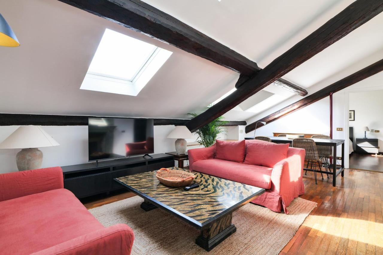 Elegant P.Venezia Attic Apartment Milan Exterior photo